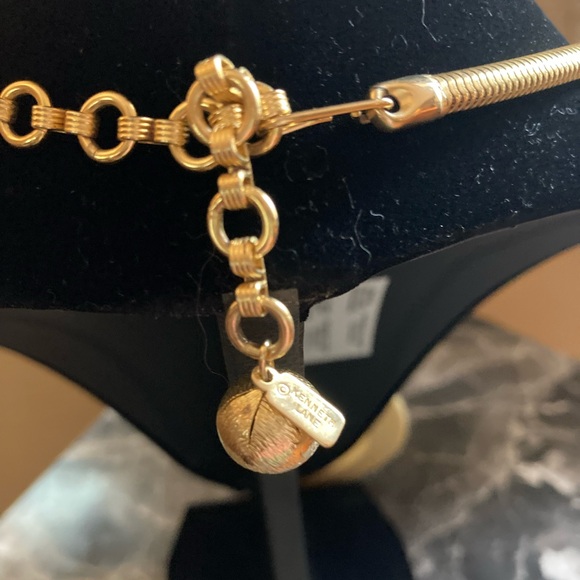 Kenneth Lane cream color drop pendant necklace - Picture 4 of 4